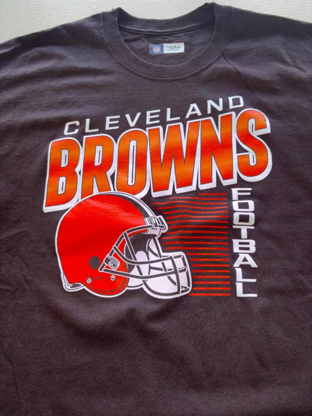 Cleveland Browns Short Sleeve T-Shirt - NWT
